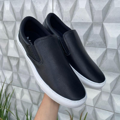 SLIP ON ACOST 37 PRETO MARROQUINO 10335