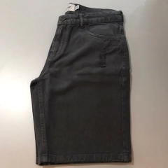 BERMUDA S KING 42 DESTROYED CARBONO 17201