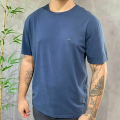 CAMISETA B TOMMY na internet