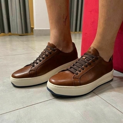TENIS CASUAL WALKER 40 MARROM VIP011