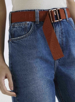 CALCA JEANS BELLA COM CINTO 42 INDIGO na internet
