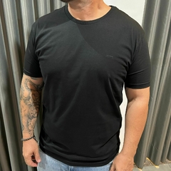 CAMISETA BASICA BORDADO KINGEJOE SLIM MA VERMELHO GG - Rouparia Conceito