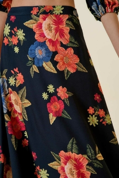 SAIA LONGA EST TAPECARIA F EST TAPECARIA FLORAL - comprar online