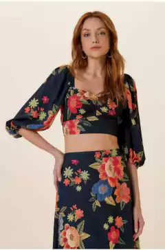 CROPPED EST TAPECARIA FLOR EST TAPECARIA FLORAL