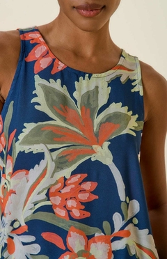 CAMISETA REGATA ESTAMPADA EST BOTANICA na internet