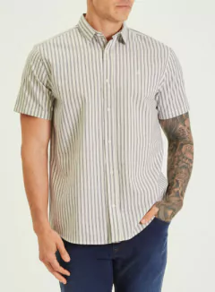 CAMISA LISTRADA RELAX M LISTRADO FCI CA9FAE7F-7A3F-4713-AEE5-DF3CCF5AAC49