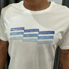 CAMISETA ESTAMPADA BANDEIRA KINGEJOE SLI PRETO M - Rouparia Conceito