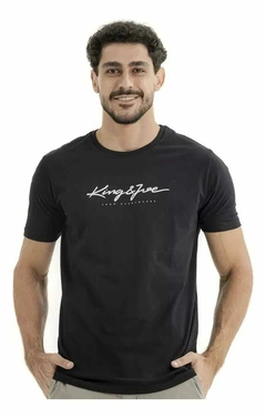 CAMISETA ESTAMPADA LOGOMANIA KINGEJOE SL PETROLEO XG - Rouparia Conceito