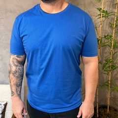 CAMISETA BASICA BORDADO KINGEJOE BEGE P - Rouparia Conceito