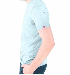CAMISETA B LEVIS MASC ETIQ - comprar online
