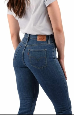 CALCA JEANS LEVIS 315 BOOTCUT FEM - Rouparia Conceito