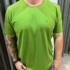 CAMISETA REGULAR MC PK - VERMELHO MALTA - loja online