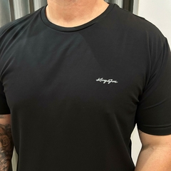 CAMISETA VISCOSE FLEX KINGEJOE PRETO P na internet