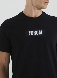 CAMISETA FORUM M PRETO na internet