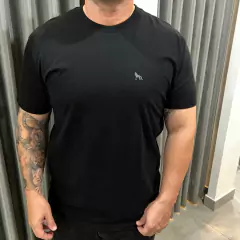 CAMISETA CASUAL MASC MC PRETO - Rouparia Conceito