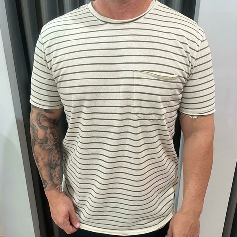 CAMISETA LISTRADA CORTE A FIO KINGEJOE VERDE MILITAR P