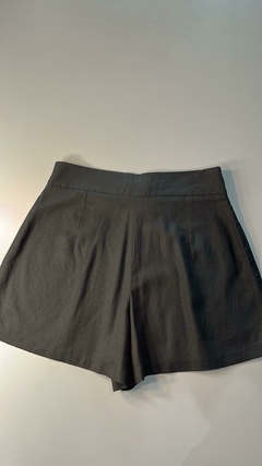 SHORT LINHO 3 BOTOES SCARLET na internet
