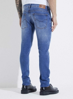 CALCA JEANS IGOR SKINNY 40 INDIGO FCI 717C8F0E-49C5-4F98-A351-53B9463F5E20 na internet