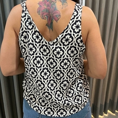 BLUSA 520.064 / BLACK TILES / M - comprar online