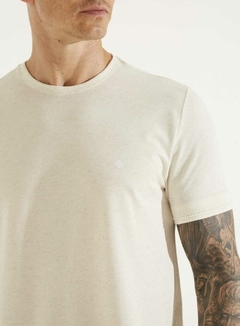 CAMISETA LINHO P OFF SHELL - comprar online