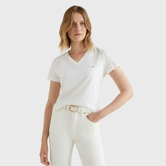 T SHIRT BASICA TOMMY HILFIGER