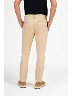 CALCA CHINO SKINNY CROPPED - KAKHI CLARO STONE na internet