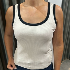 BLUSA DOCE TRAMA CANELADA PRETO na internet