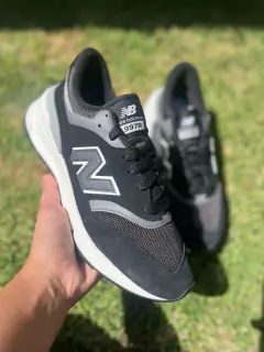 TENIS NB 997R UNISEX-PTO/CAST/GRDN-U997RHSA-TAM:39 - Rouparia Conceito