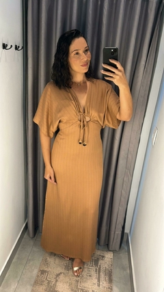 VESTIDO LONGO RISCAS FINA BEGE ESCURO / MARROM - comprar online