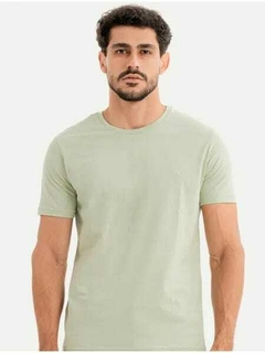 CAMISETA BASICA BORDADO KINGEJOE BEGE P