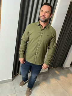 CAMISA CASUAL FLAME ML VERDE MILITAR P na internet