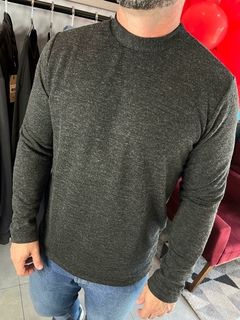 BLUSAO MALHA LA PRETO P na internet