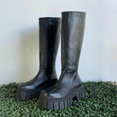 Bota larga en internet