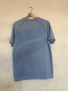 Remera F en internet