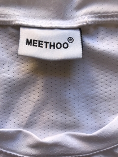 Remera Meethoo en internet