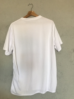 Remera Meethoo - comprar online