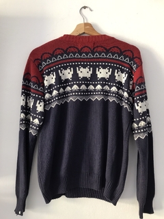 Sweater This Is Feliz Navidad en internet