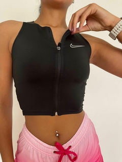 TOP CON CIERRE NIKE - comprar online