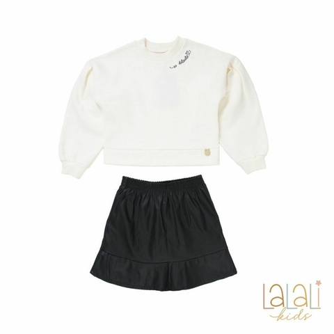 Conjunto Infantil Blusa Off White e Saia Shorts Preta - comprar online