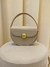 Bolsa Julia na internet