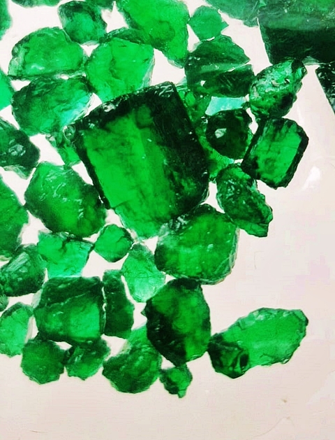 Extra AAA Rough Emeralds from Serra da Carnaíba