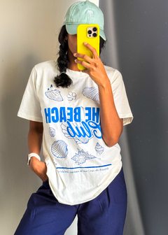 T-shirt The Beach Club