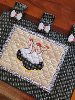 Kit de Capa/Cortina para Fogão 2 Pçs Bordado - 4 Bocas - Fernanda Magazine
