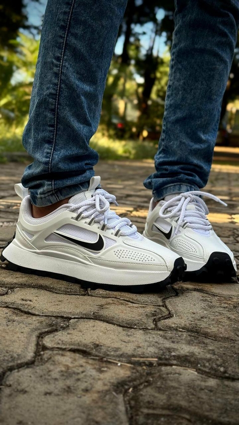 Tênis Unissex Nike Bailleli Conforto e Estilo - Branco Detalhe Preto