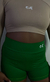 Short Verde Esmeralda na internet