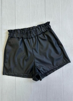 Short engomado en internet