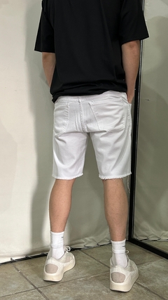 BERMUDA WHITE - MALVERSO