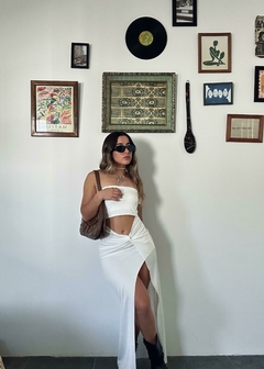 VESTIDO NUDO en internet