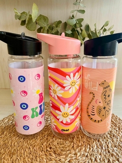 BOTELLA PLASTICA CON PICO 750ml