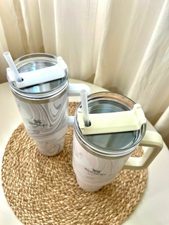 VASO TERMICO QUENCHER MARMOL en internet